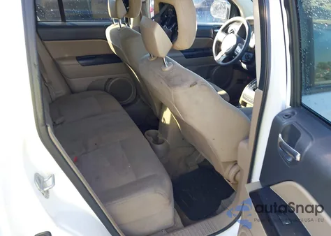 2014 Jeep Compass Sport from USA, damaged, VIN 1C4NJCBB7ED566997